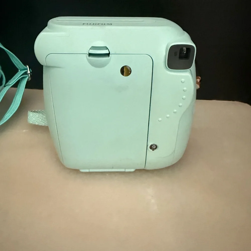 Fujifilm Instax Mini 9 Instant Camera & Case - Mint Green